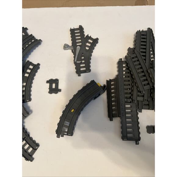 Thomas the Train Sky High Bridge Jump Replacement Part Grey Track Lot Of 35+ - Picture 3 of 4